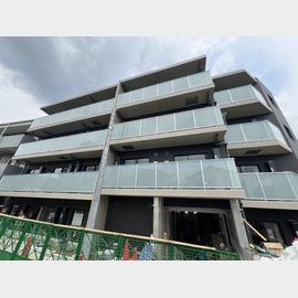 高津駅より徒歩8分 築2年3ヶ月 4階建の賃貸物件