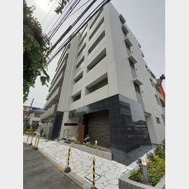 秋津駅より徒歩17分 築3年5ヶ月 7階建の賃貸物件