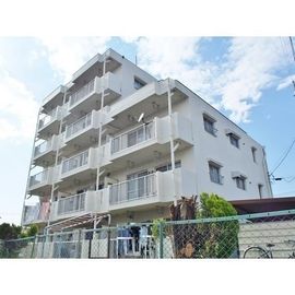 与野本町駅よりバス13分 3階 築42年2ヶ月の賃貸物件