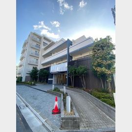 光が丘駅より徒歩16分 築14年7ヶ月 6階建の賃貸物件