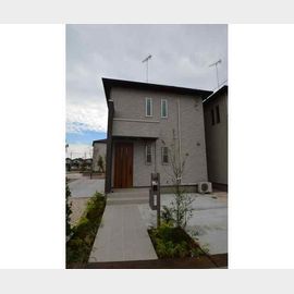 西大宮駅より徒歩22分 築8年4ヶ月 2階建の賃貸物件