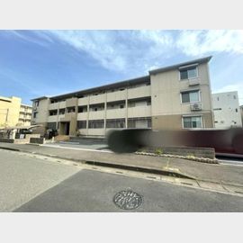 みずほ台駅より徒歩14分 築9年8ヶ月 3階建の賃貸物件