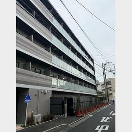 地下鉄成増駅より徒歩13分 新築 5階建の賃貸物件