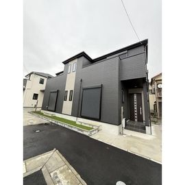 大宮駅よりバス21分 1階 新築の賃貸物件