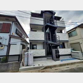 西大宮駅より徒歩11分 2階 築2年6ヶ月の賃貸物件