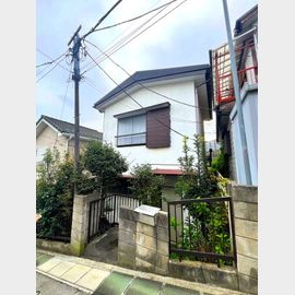 秋津駅より徒歩17分 1階 築53年の賃貸物件