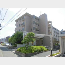 北浦和駅よりバス21分 3階 築24年2ヶ月の賃貸物件