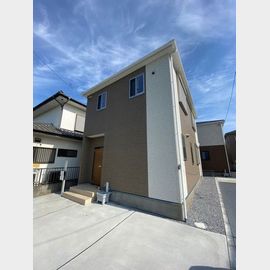 与野本町駅より徒歩19分 築4年 2階建の賃貸物件