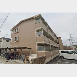 スクエア 3階 築13年2ヶ月の賃貸物件