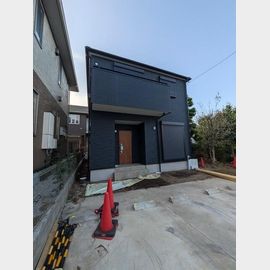 大宮駅よりバス10分 1階 新築の賃貸物件