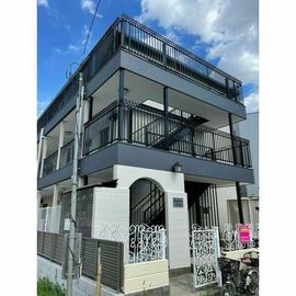 大宮駅より徒歩14分 築37年9ヶ月 3階建の賃貸物件