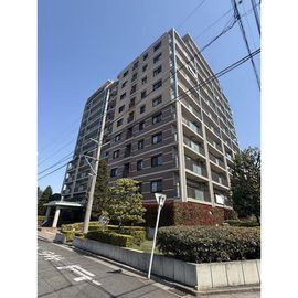 与野駅より徒歩10分 築27年8ヶ月 11階建の賃貸物件