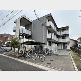 レオパレスカトルセゾン伊奈 3階 築18年10ヶ月の賃貸物件