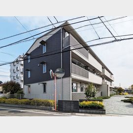 西大宮駅より徒歩12分 築9年 3階建の賃貸物件