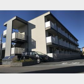 稲荷山公園駅より徒歩10分 3階 築18年2ヶ月の賃貸物件