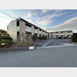 上尾駅よりバス19分 2階 築21年の賃貸物件