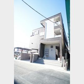 鶴瀬駅より徒歩4分 築10年8ヶ月 3階建の賃貸物件