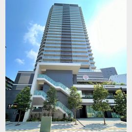 大宮駅より徒歩5分 築2年3ヶ月 28階建の賃貸物件