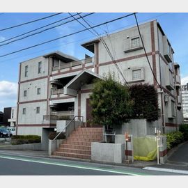 本川越駅より徒歩11分 築23年5ヶ月 4階建の賃貸物件