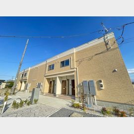 朝霞台駅よりバス15分 築3年10ヶ月 2階建の賃貸物件