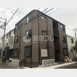 武蔵小杉駅より徒歩9分 3階 築2年8ヶ月の賃貸物件