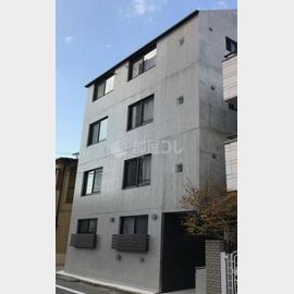 ＣＯＣＯＳＱＵＡＲＥ 1階 築9年の賃貸物件