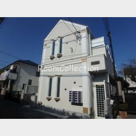 明大前駅より徒歩10分 築7年9ヶ月 2階建の賃貸物件