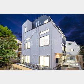 大久保駅より徒歩5分 地下1階 築6年の賃貸物件