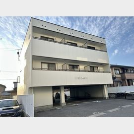 長浜駅より徒歩18分 築21年4ヶ月 3階建の賃貸物件