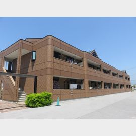 田村駅より徒歩23分 1階 築18年10ヶ月の賃貸物件