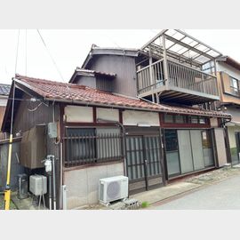 長浜駅より徒歩21分 築64年10ヶ月 2階建の賃貸物件
