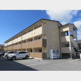 長浜駅より徒歩35分 2階 築18年7ヶ月の賃貸物件