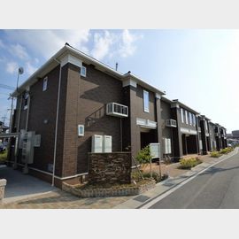 長浜駅よりバス13分 築11年5ヶ月 2階建の賃貸物件