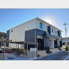 長浜駅よりバス4分 築2年7ヶ月 2階建の賃貸物件