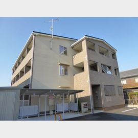 米原駅より徒歩8分 築9年9ヶ月 3階建の賃貸物件