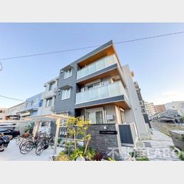 加美駅より徒歩7分 2階 築1年9ヶ月の賃貸物件