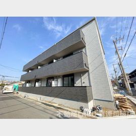 近鉄八尾駅より徒歩8分 新築 3階建の賃貸物件