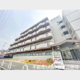 八尾駅より徒歩7分 4階 築31年10ヶ月の賃貸物件