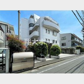 ロイヤルハイネス 2階 築38年4ヶ月の賃貸物件