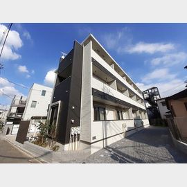 高野駅より徒歩10分 築4年4ヶ月 3階建の賃貸物件