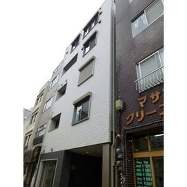 本郷三丁目駅より徒歩3分 3階 築13年1ヶ月の賃貸物件