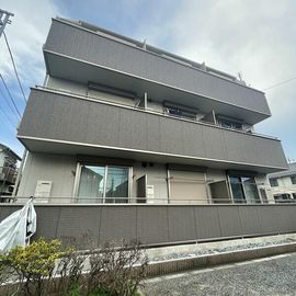 舎人公園駅より徒歩10分 1階 築8年11ヶ月の賃貸物件