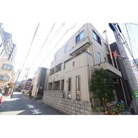 プリマヴェーラ梅の木 2階 築17年2ヶ月の賃貸物件