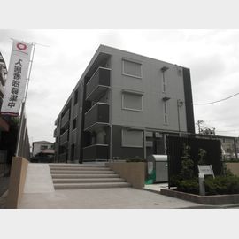 グランドゥールシャルマンの賃貸物件