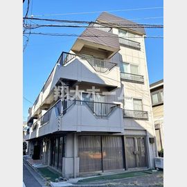 町屋駅より徒歩10分 3階 築49年の賃貸物件