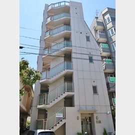 梅島駅より徒歩3分 3階 築23年11ヶ月の賃貸物件