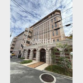 柴島駅より徒歩12分 築8年8ヶ月 6階建の賃貸物件