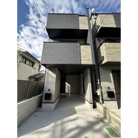 津田沼駅より徒歩10分 築2年1ヶ月 3階建の賃貸物件