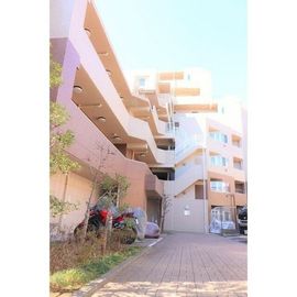 四谷三丁目駅より徒歩6分 8階 築19年10ヶ月の賃貸物件