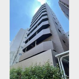 新宿三丁目駅より徒歩3分 6階 築4年2ヶ月の賃貸物件